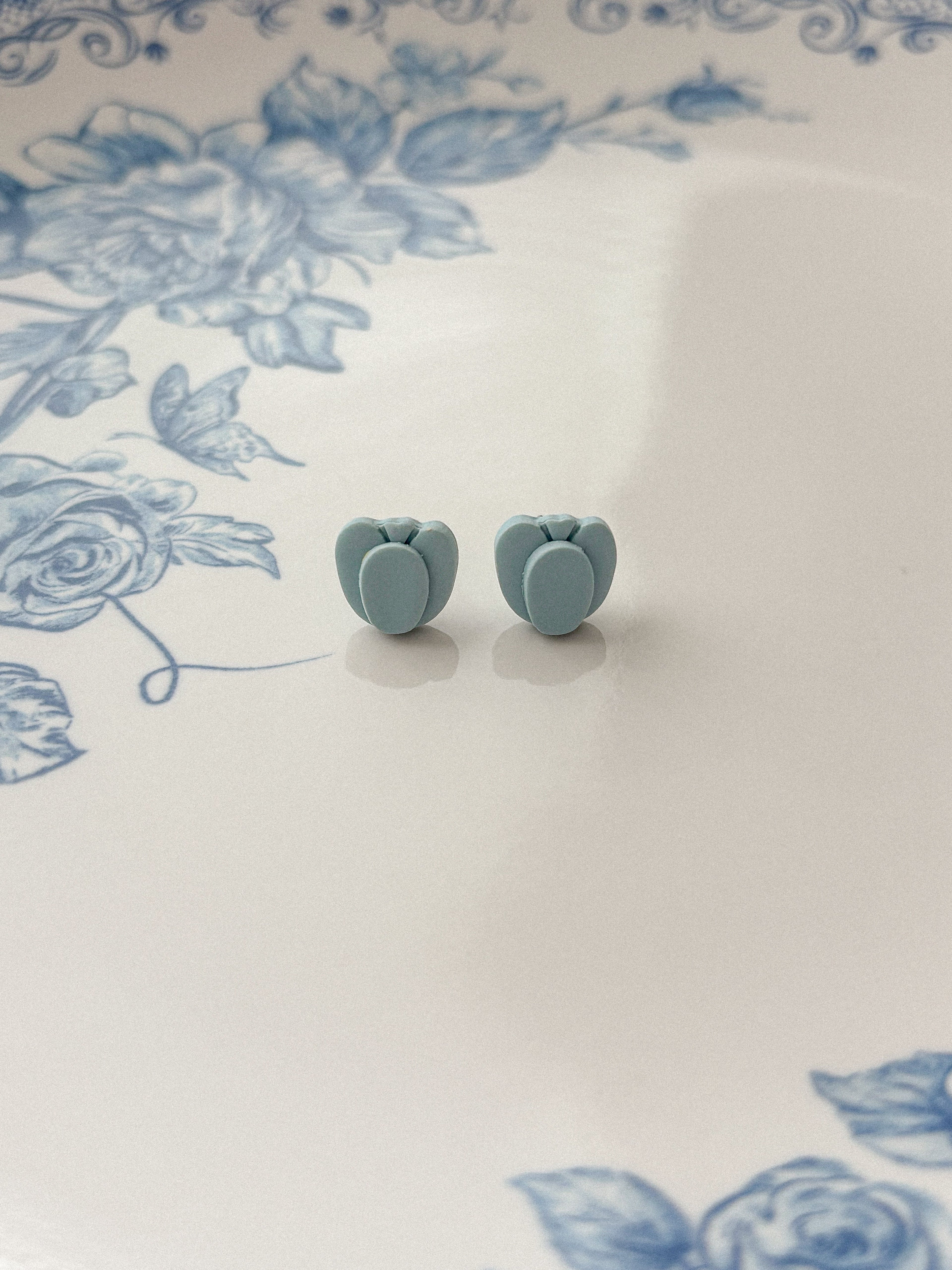 Tulip Stud Earrings