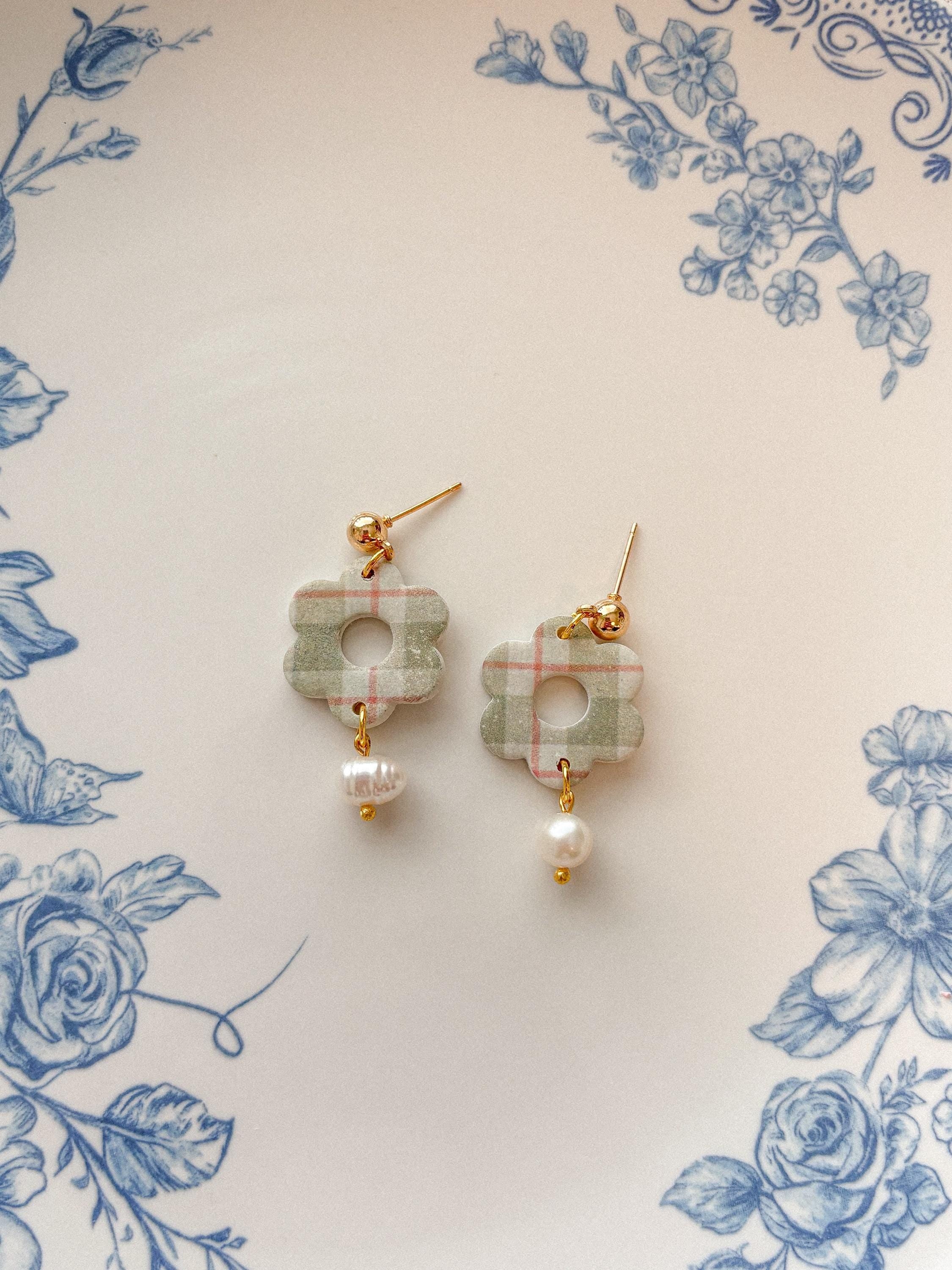 Pearl Flower Earrings