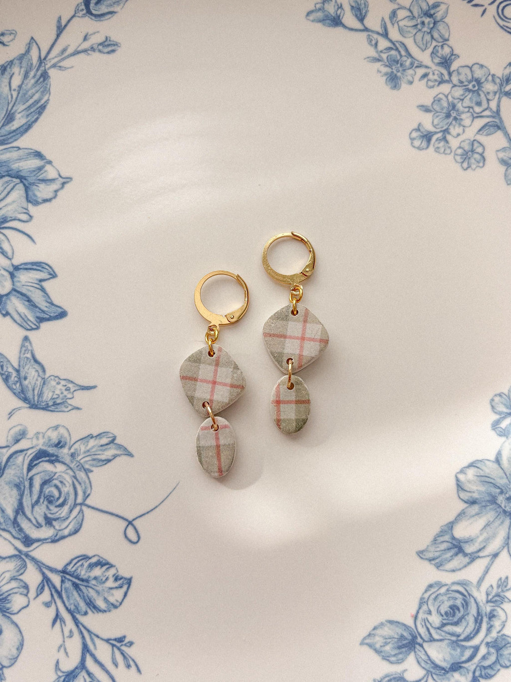 Plaid Diamond and Oval Earrings